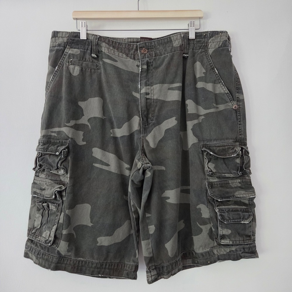 Plugg Cargo Shorts Green Camouflage Multi-Pocket Cotton Mens 40